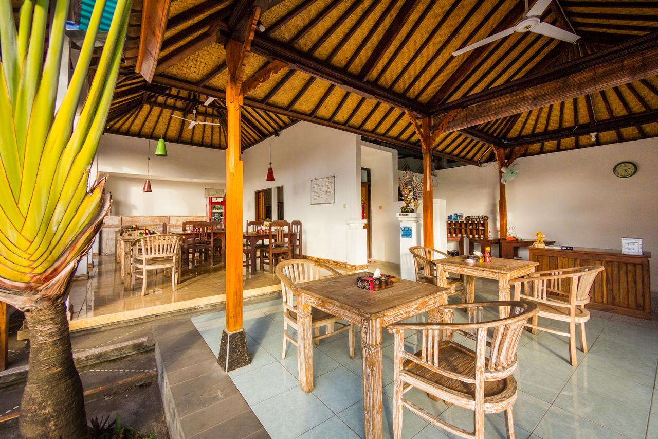 Oasis Hotell Amed Eksteriør bilde